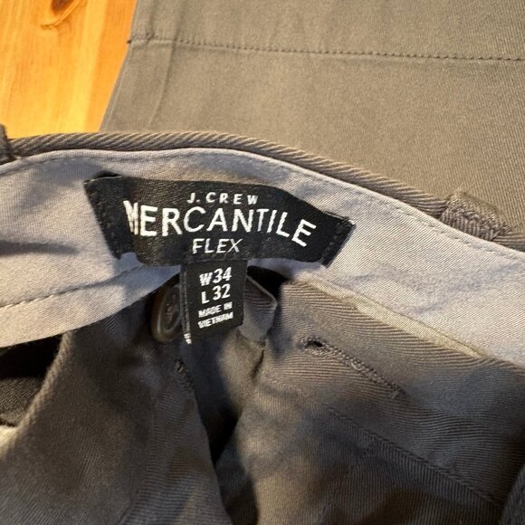 J Crew Mercantile Chinos Straight Fit - Picture 4 of 4